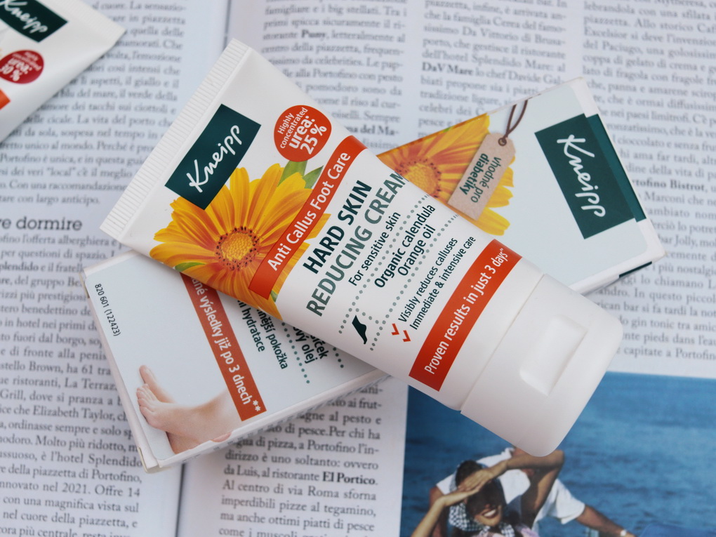 Kneipp Foot Care mast na zrohovatělou kůži a krém na popraskané paty + sprchový gel Enjoy Life